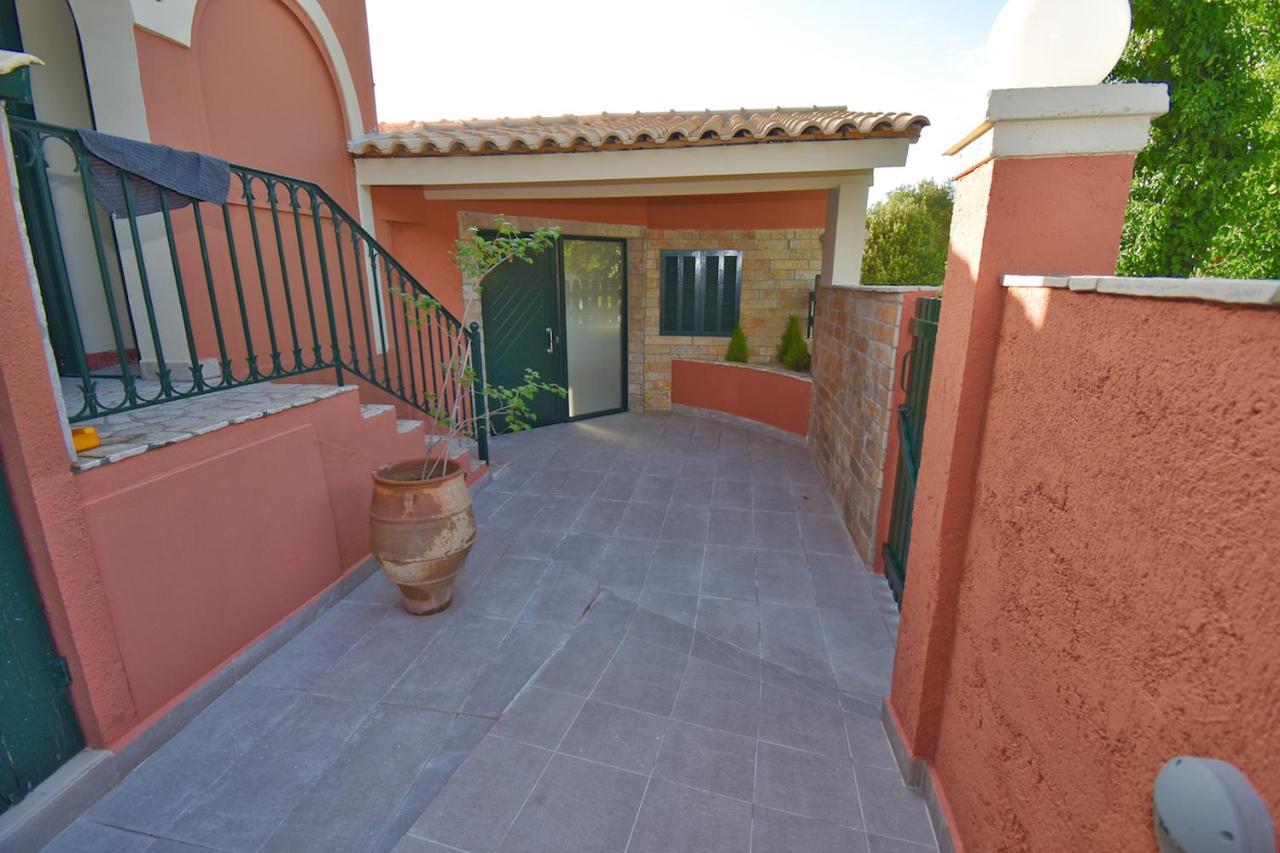 Sinarádes Villa Alex מראה חיצוני תמונה