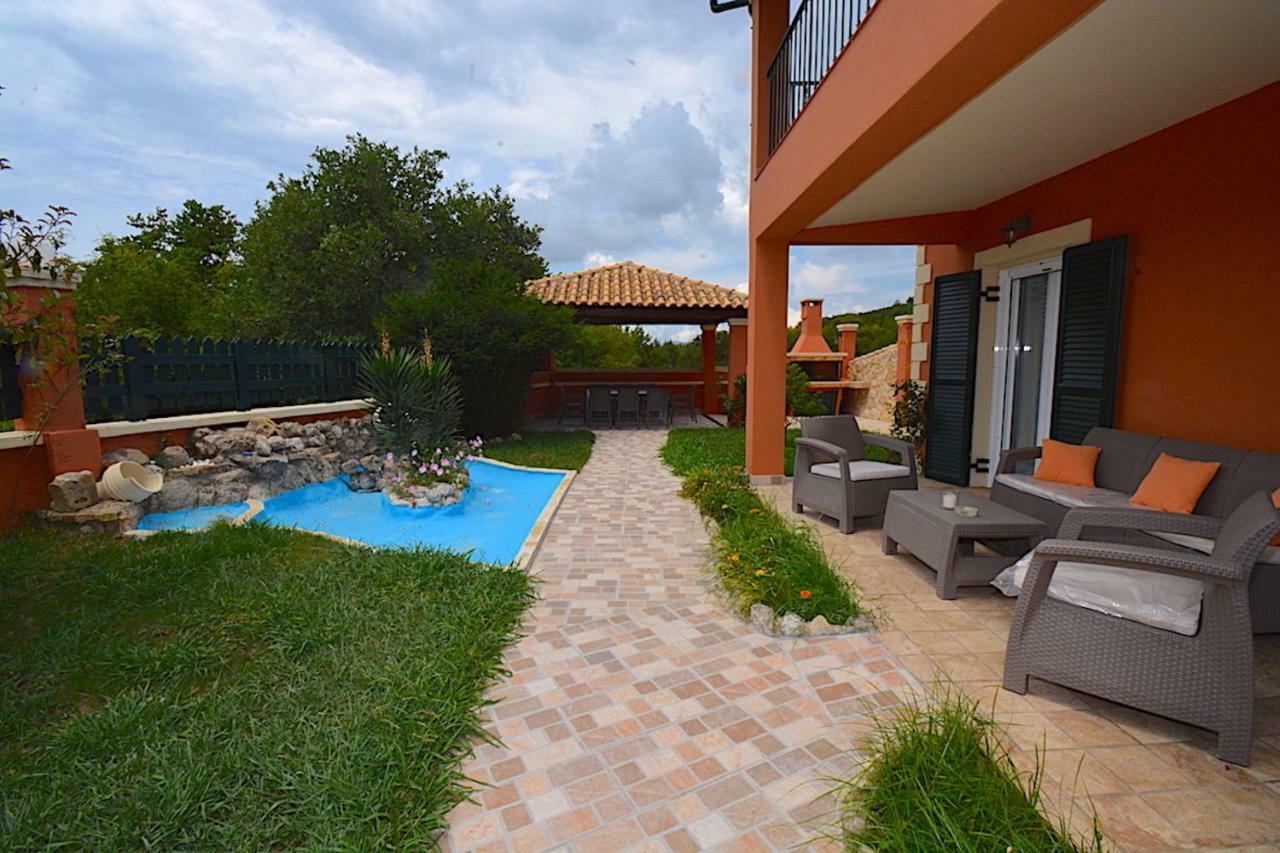 Sinarádes Villa Alex מראה חיצוני תמונה